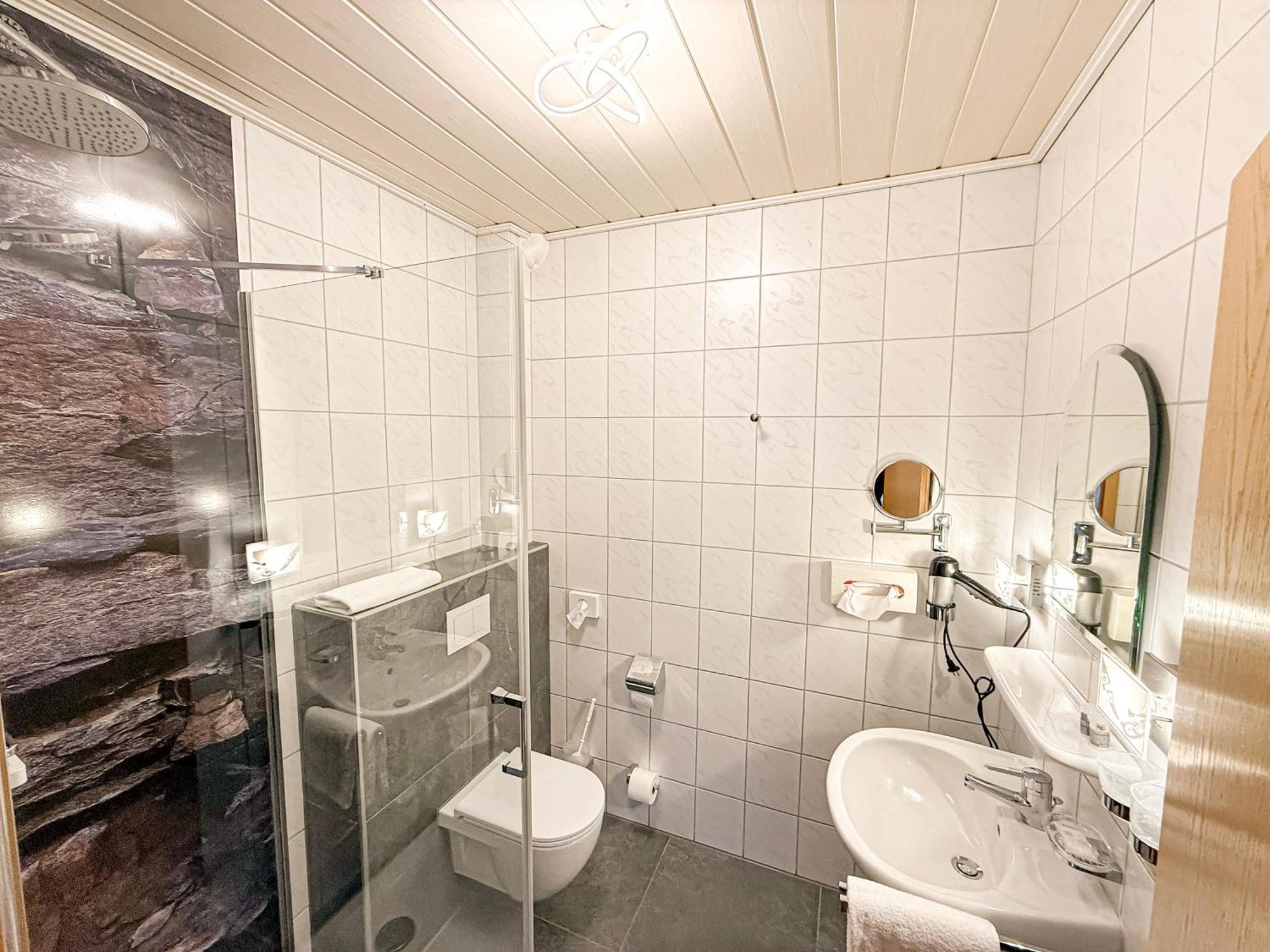 Hotel Up De Birke Ladbergen Bagian luar foto